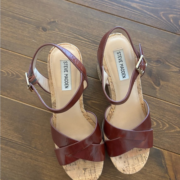 Steve Madden Brava Platform Sandal in Burgundy Brown Women’s size 7.5 - Picture 8 of 9